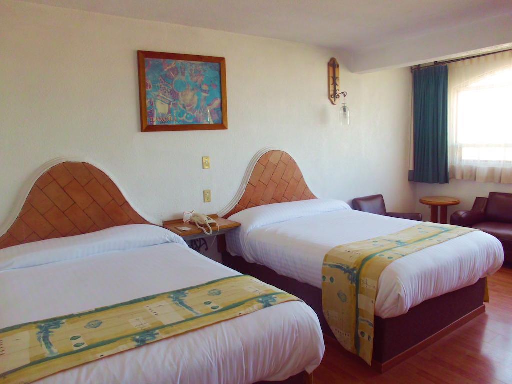 Hotel La Posada Apizaco Pokoj fotografie