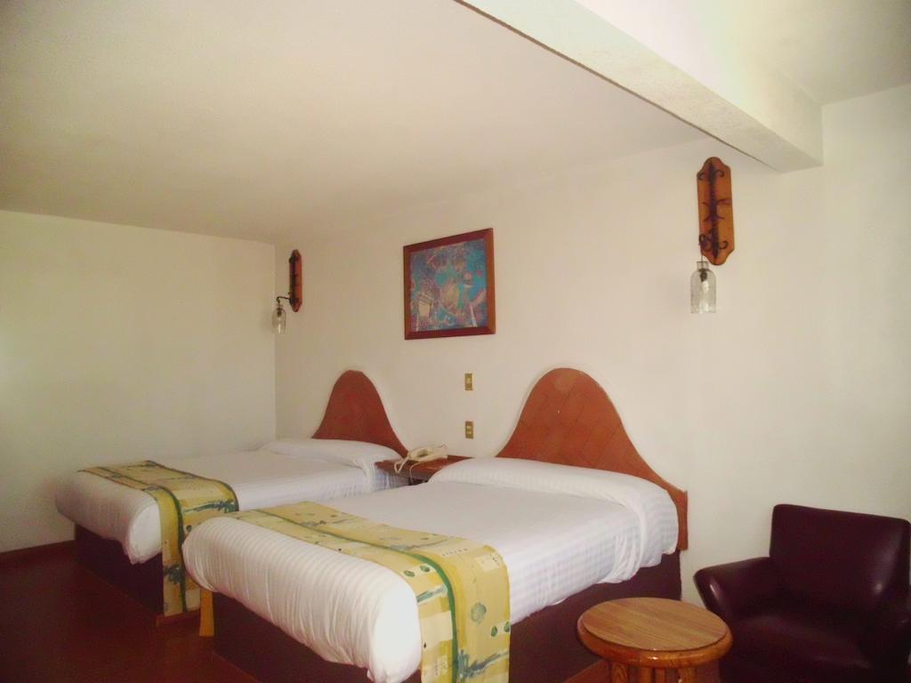 Hotel La Posada Apizaco Pokoj fotografie